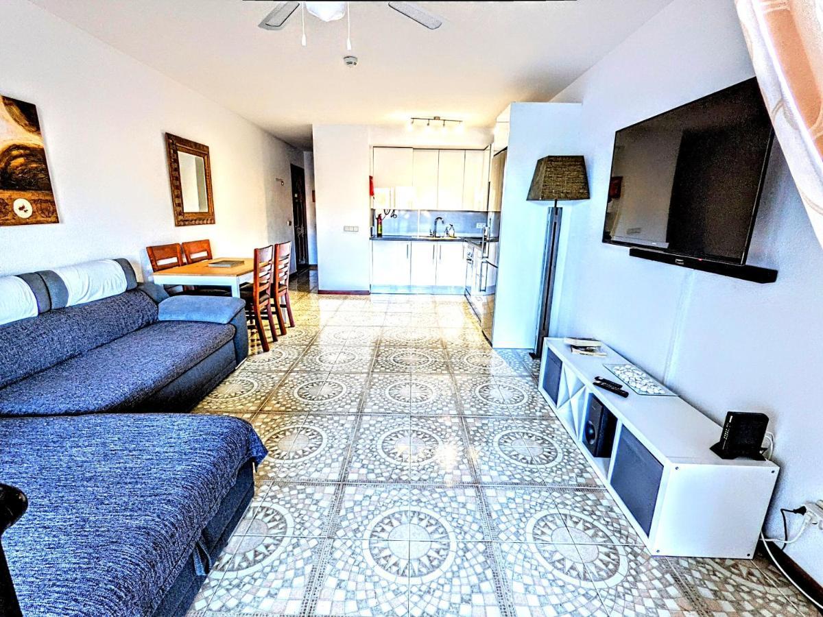 Luxury Newly Refurbished Modern Apartment With Stunning Mountain Views - Xmas And Ny 2025-2026 Now Booking San Miguel de Abona Luaran gambar